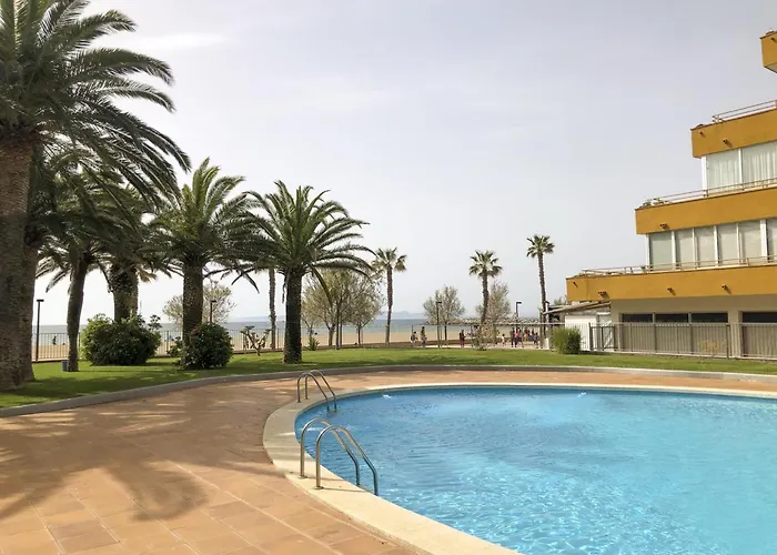 Cerca De La Playa Con Piscina Y Terraza - Hisp-288-57